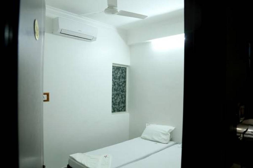 Mary Meridien Lodge 哥印拜陀 客房 照片